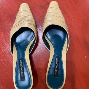 Ladies Andrew Geller shoes